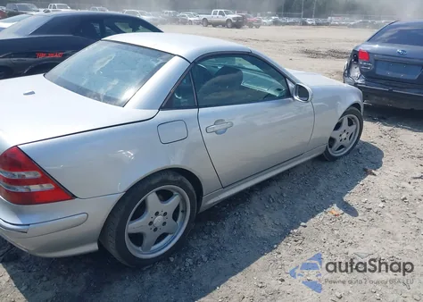 2003 Mercedes-Benz Slk 320 из США, поврежденный, VIN WDBKK65FX3F289228